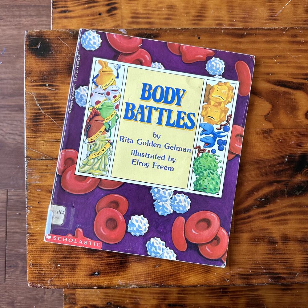 Vintage 1992 Scholastic Body Battles Paperback Book